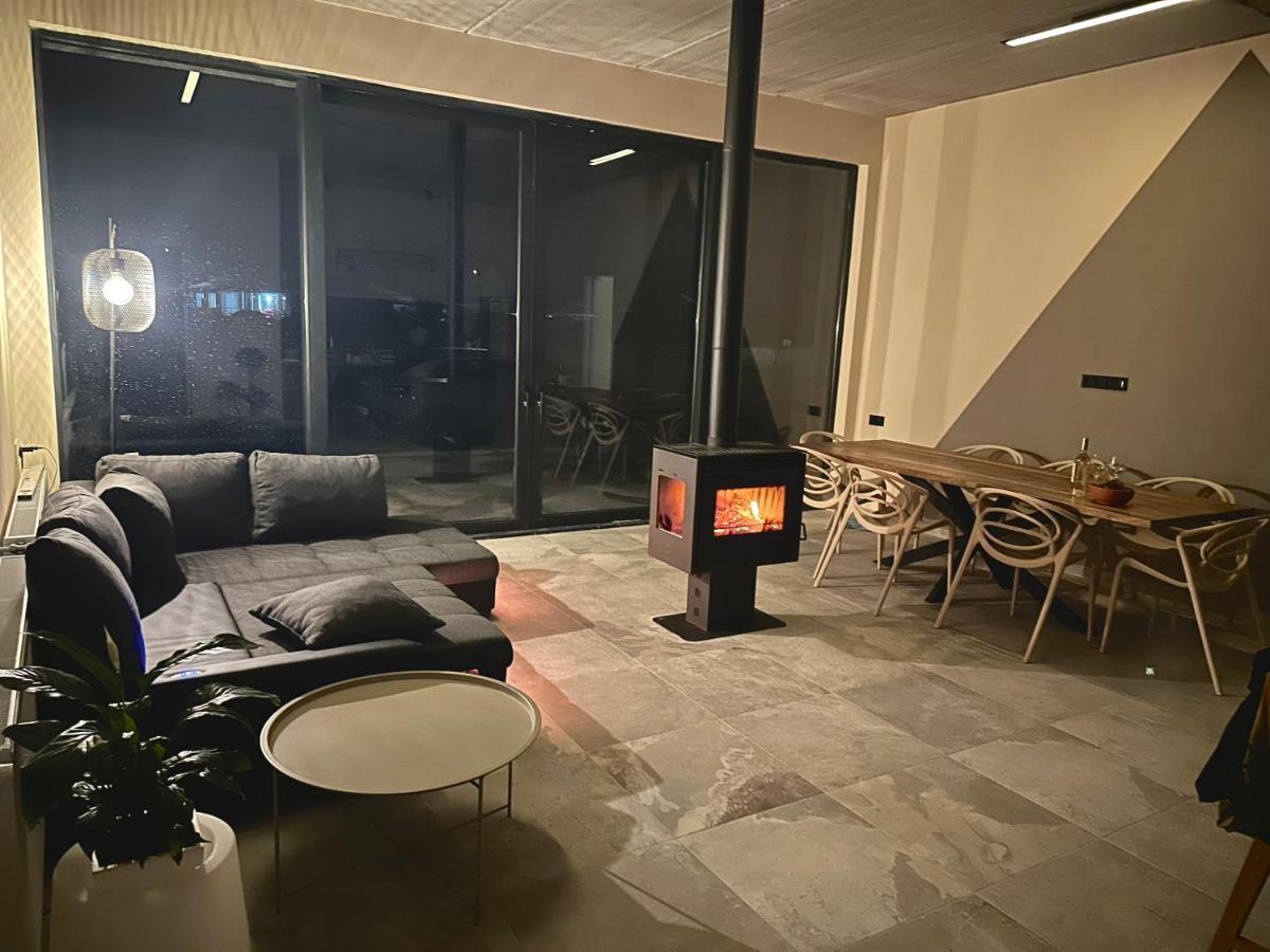 Alpine Escape Villa *